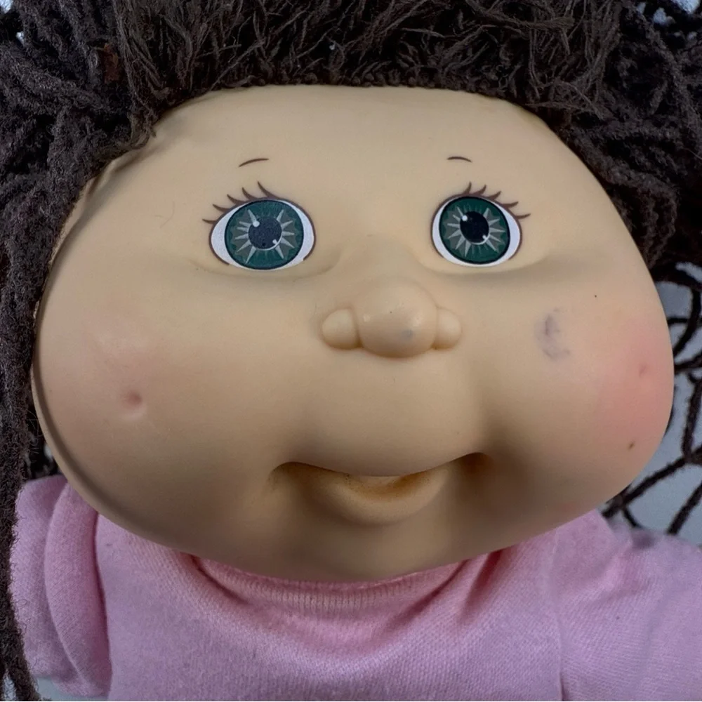 CABBAGE PATCH KID DOLL HASBRO girl  CRIMP N CURL BROWN‎ HAIR  Unique VTG.